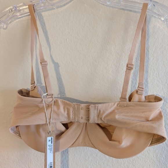 SKIMS Smoothing Intimates Strapless Bra Ba-Ban-2607 Clay 34C - Picture 5 of 7
